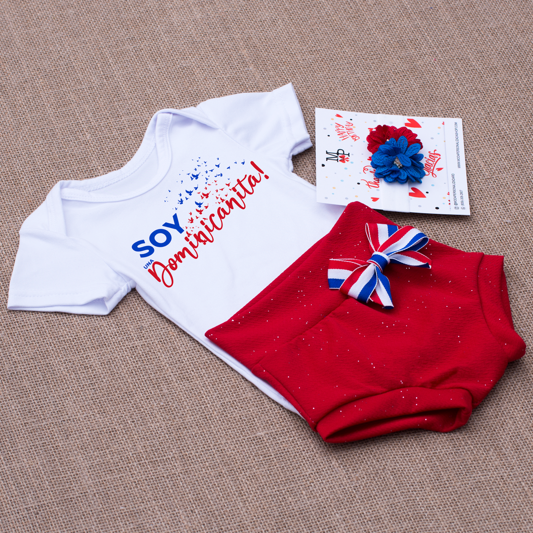 Set para bebes, Body, bummie y accesorio de la cabeza. Colección Independencia Dominicana, Disponible desde recien nacido hasta talla 24 meses